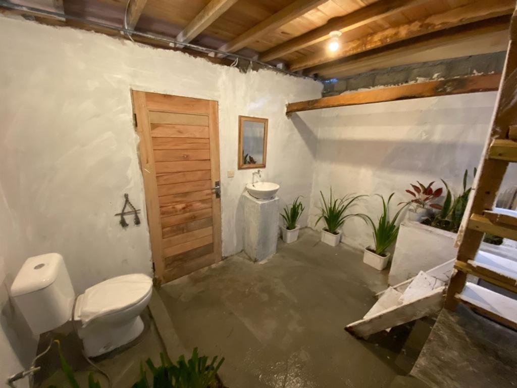 Medewi Good Vibes Stay&Surf Jembrana  Exterior photo