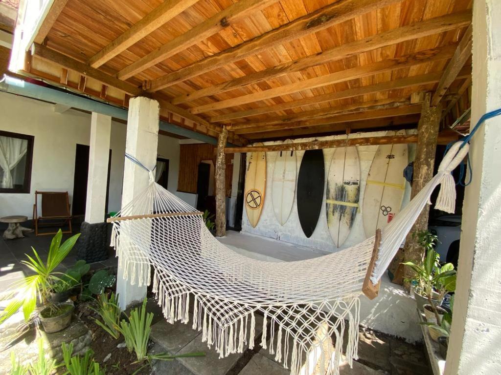 Medewi Good Vibes Stay&Surf Jembrana  Exterior photo